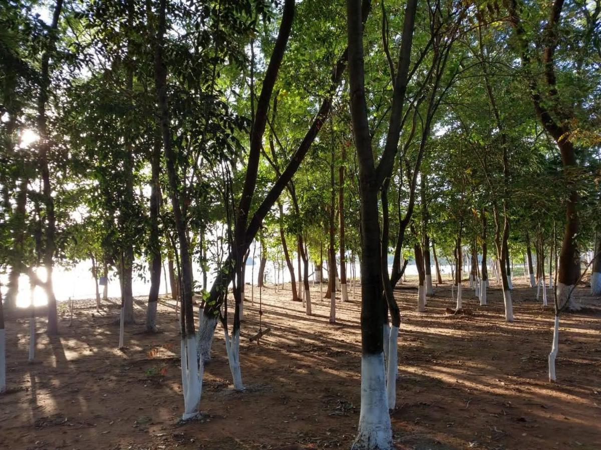 Enseada Nautico Apart Flat I Vista Para O Lago Corumba Caldas Novas Eksteriør billede